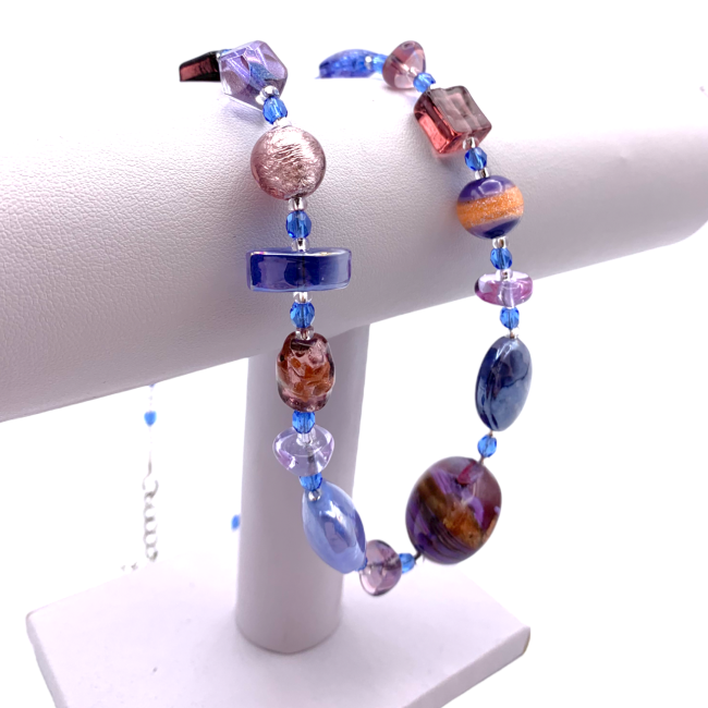 CAPRI - Modern necklace with multicolored pearls